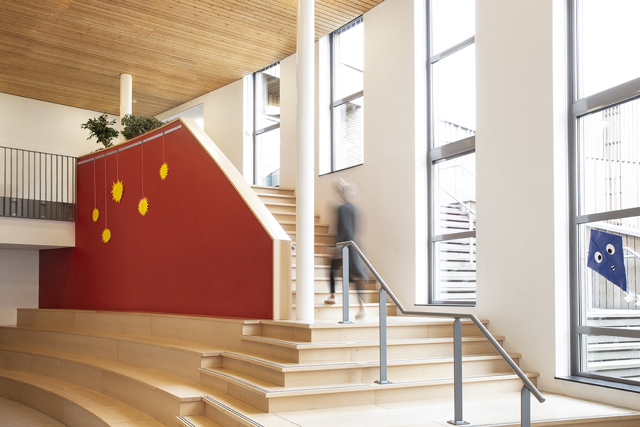 STAS evoluon 2cm allu: Innovativo sistema ideale per pareti curve o ondulate.