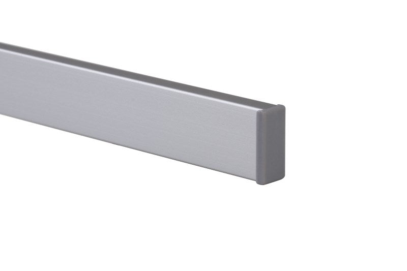 STAS cliprail 200 cm, un'elegante soluzione in bianco, nero e alluminio