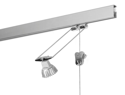 STAS multirail 200 cm, binario perfetto per appendere quadri in casa.