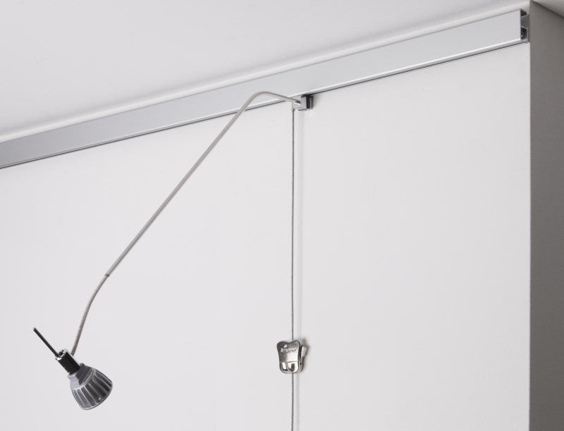 STAS multirail armatura sirius, facile da agganciare in qualunque posizione.