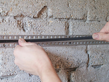 STAS plasterrail - 2cm: sistema appendiquadri discreto